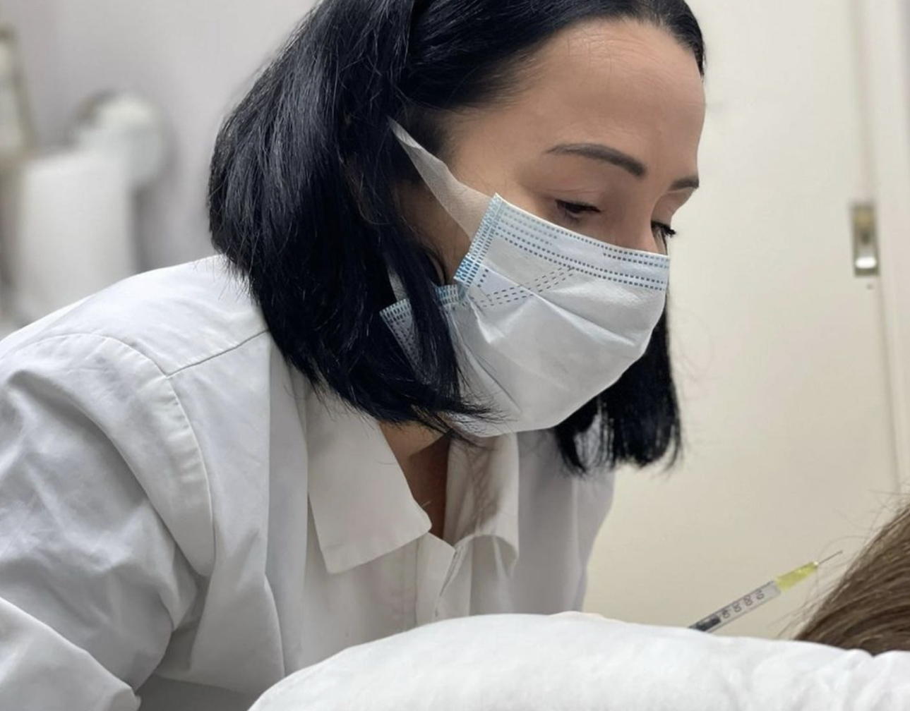 DermaVranou Site AboutUs03